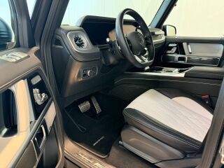 Mercedes-Benz G 63 AMG AMG Facelift Night Packet 2 4.0 430kW