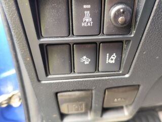 Toyota Hilux Legend 2.4 110кВ