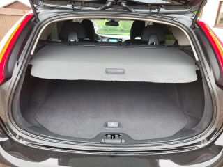 Volvo V60 Kinetic Black idition 2.0 D2 Euro6 88кВ
