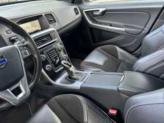 Volvo V60 R-Design 2.0 D4 140kW