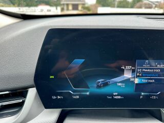 BMW iX1 xDrive30 225kw 104kW
