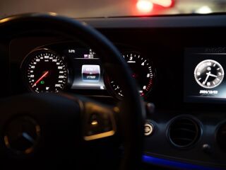 Mercedes-Benz E 220 2.0 143kW