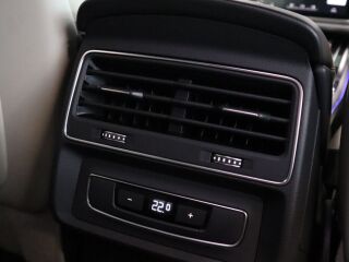 Audi Q7 S line 55 TFSI e quattro 3.0 250kW