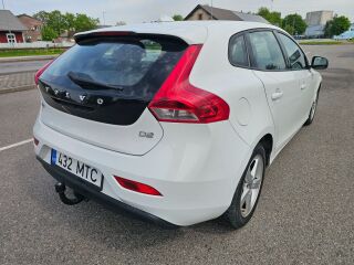 Volvo V40 1.6 84кВ