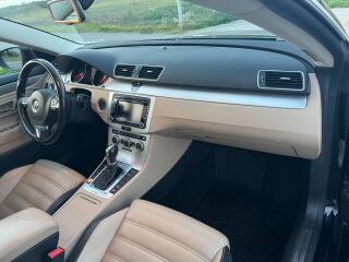 Volkswagen CC 3.6 V6 220kW