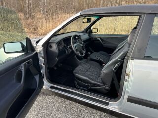 Volkswagen Golf Cabrio 1.6 74kW