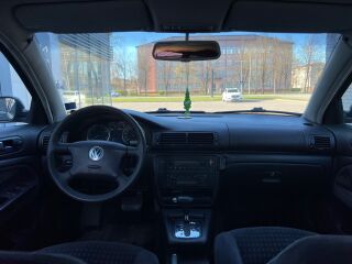 Volkswagen Passat 1.9 R4 TDI 96kW