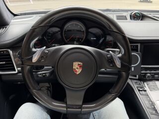 Porsche Panamera Turbo 4.8 V8 368kW