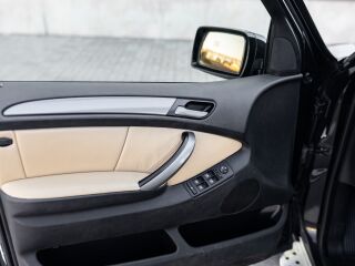 BMW X5 Individual 3.0 160kW