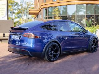 Tesla Model X LONG RANGE 500kW