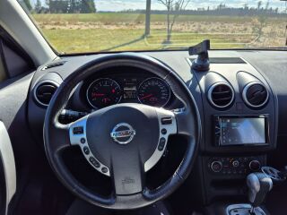 Nissan Qashqai 2.0 104кВ