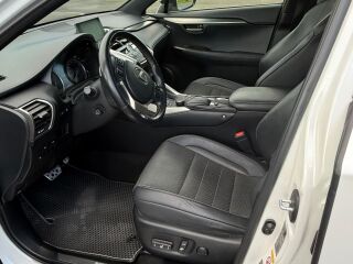 Lexus NX 300h 2.5 114kW