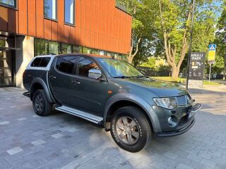 Mitsubishi L200 4x4 2.5 100kW
