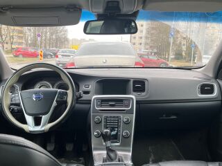 Volvo V60 2.0 120kW