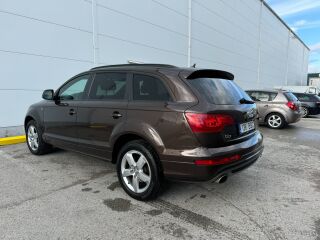 Audi Q7 S-line QUATTRO 3.0 V6 TDI 180кВ