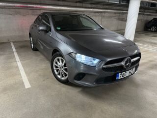Mercedes-Benz A 250 e EQ Hybrid 1.3 160kW