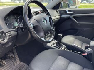 Skoda Octavia Elegance 1.6 75kW