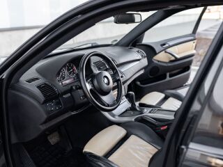 BMW X5 Individual 3.0 160kW
