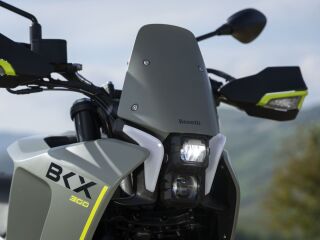 Benelli BKX 300 DOHC 21kW