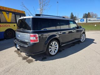 Ford Flex Limited 3.5 V6 Twin turbo 265kW