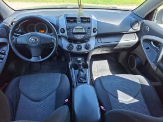 Toyota RAV4 2.2 100kW