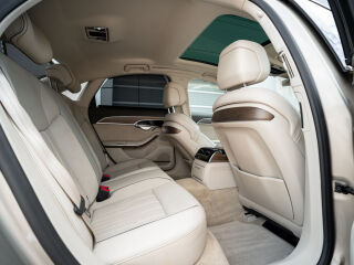 Audi A8 50TDI quattro 3.0 210кВ