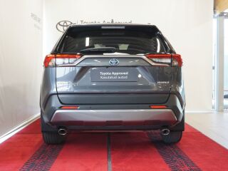 Toyota RAV4 Luxury Plus 2.5 131kW