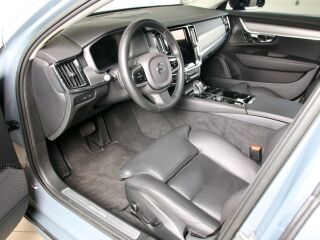 Volvo V90 AWD RECHARGE DARK INTELLI SAFE PRO 2.0 T6 Long Range Plug-In-Hybrid 293kW