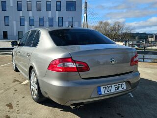Skoda Superb 2.0 103kW