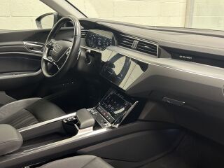 Audi e-tron advanced 50 quattro 230kW 158kW