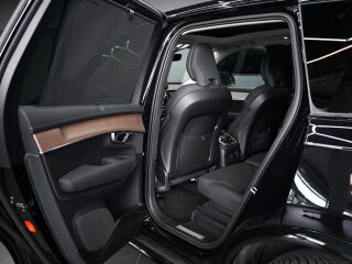 Volvo XC90 AWD 2.0 T8 228кВ
