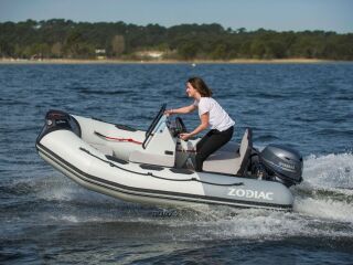 Zodiac OPEN 3.1 MERCURY F15 E EFI