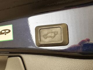 Toyota RAV4 Luxury Limited Hybrid 4WD 2.5 131kW