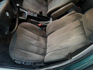 BMW 520 I E34 FACELIFT 2.0 R6 110kW