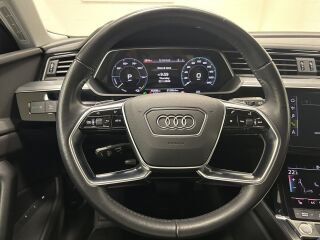 Audi e-tron advanced 50 quattro 230kW 158kW
