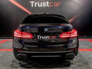 BMW 530 M-Paket X-Drive 3.0 195kW