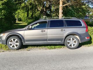 Volvo XC70 2.4 136kW