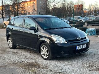 Toyota Corolla Verso Diesel 2.2 R4 Diesel 130kW