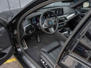 BMW 545 xDrive M-sport Shadowline 3.0 290kW