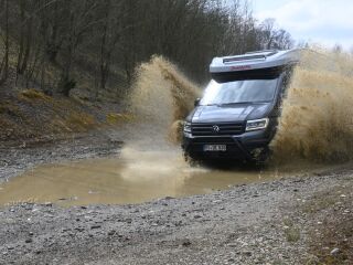 Dethleffs GLOBETRAIL PERFORMANCE 4x4 - 2027 MY - 300 Ah LiFe 2.0 R4 TDI 120kW
