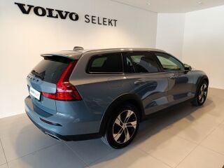 Volvo V60 Cross Country AWD B4 KERS 2.0 145kW