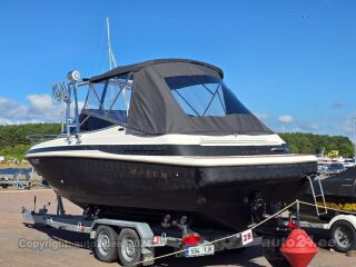 Maxum 2352 MH 5.0 V8 Mercruiser 237kW