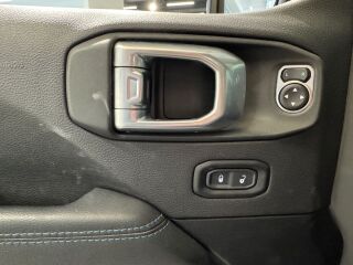 Jeep Wrangler Rubicon PHEV MY23 Baltics 2.0 200kW