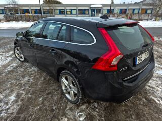 Volvo V60 2.4 162kW