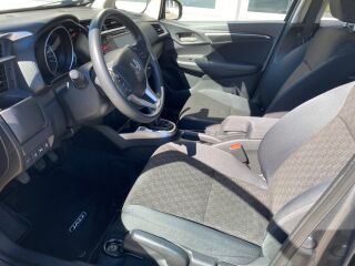 Honda Jazz 1.3 75кВ