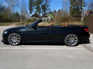 BMW 325 3.0 R6 160kW