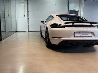 Porsche 718 GTS 4.0 V8 294kW