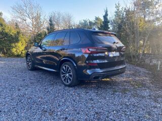 BMW X5 xDrive30d M-pakett 3.0 210kW