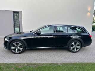 Mercedes-Benz E 220 AllTerrain 4 MATIC 2.0 R4 143кВ