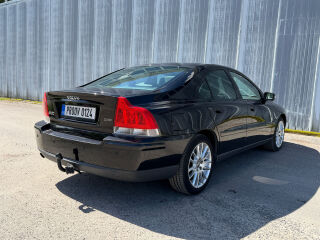 Volvo S60 Facelift Momentum 2.4 D5 120kW